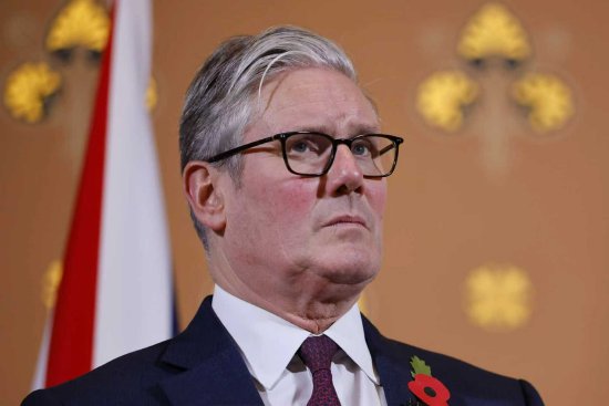 面对恪守还是违背三大关键税率竞选承诺的质疑