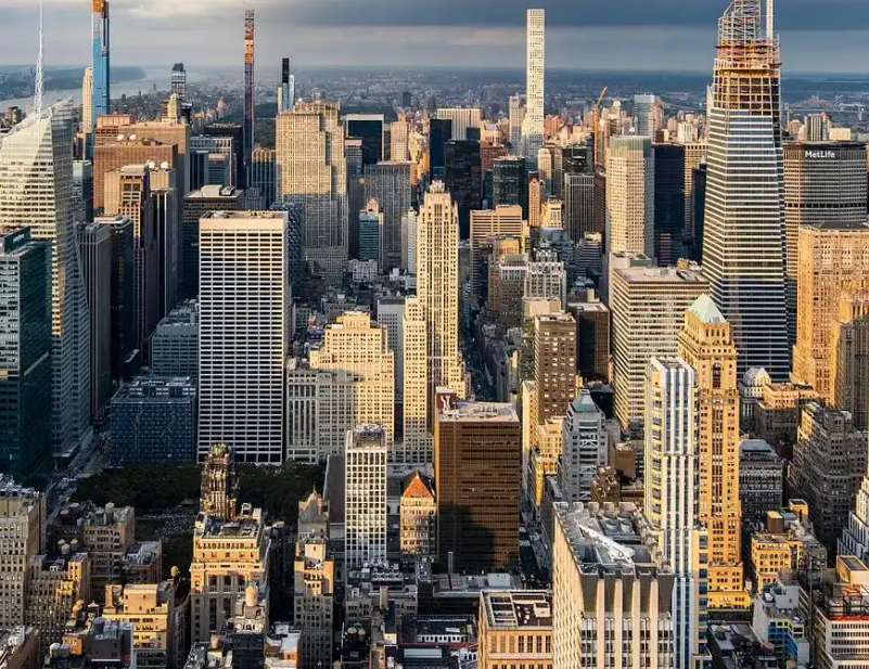 高盛预测：美国经济将实现增长、通胀温和可控