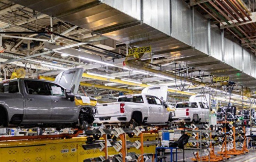 美国汽车行业组织呼吁取消汽油税，改为对所有